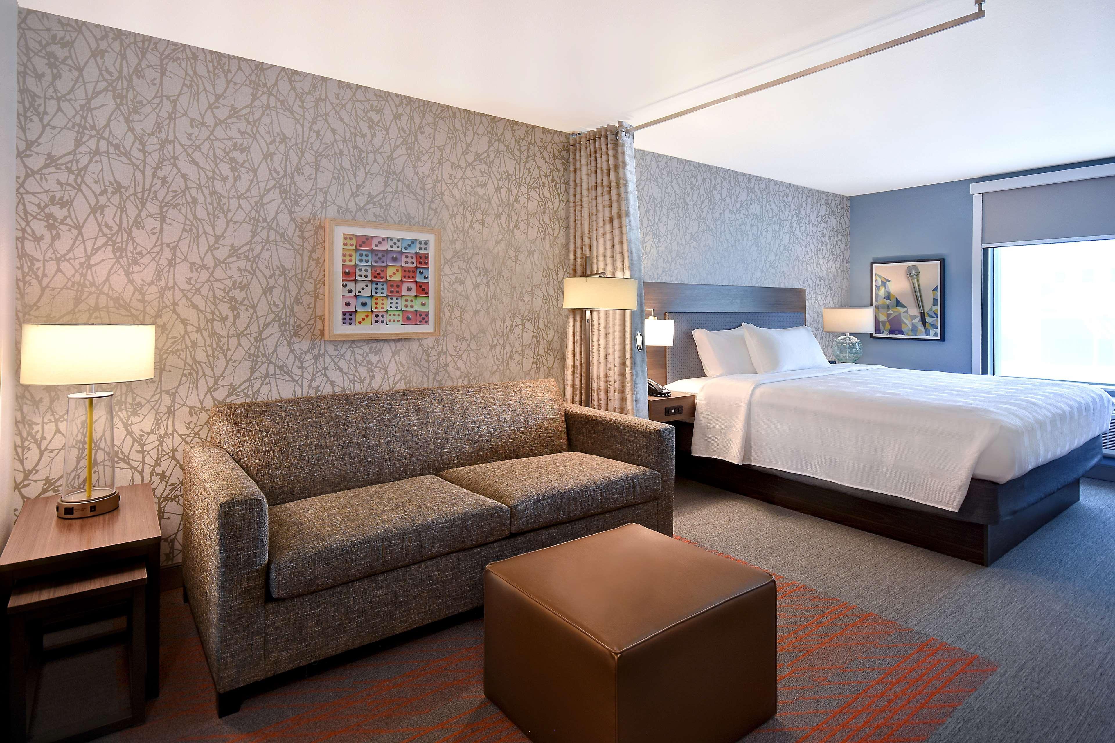 Home2 Suites By Hilton Las Vegas Convention Center - No Resort Fee Екстериор снимка