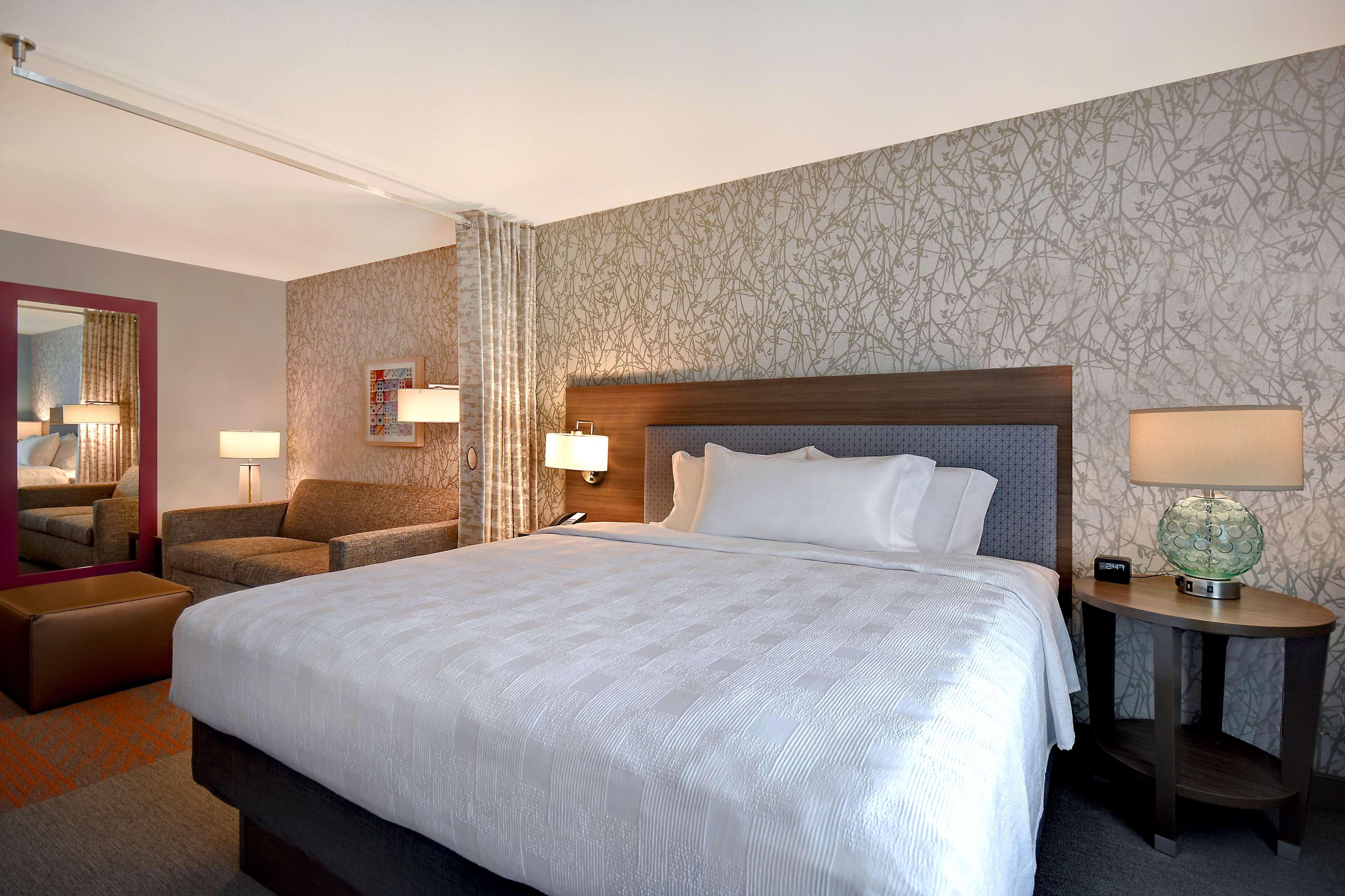 Home2 Suites By Hilton Las Vegas Convention Center - No Resort Fee Екстериор снимка